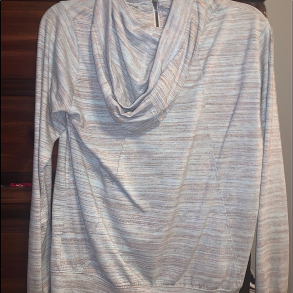 Women’s nine zip up - Picture 3 of 3